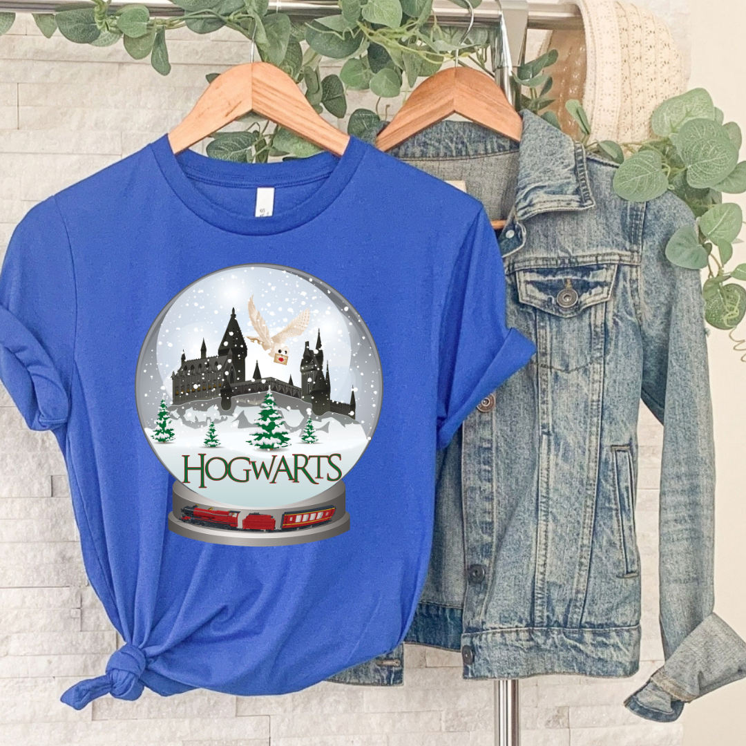 Hogwarts Snowglobe