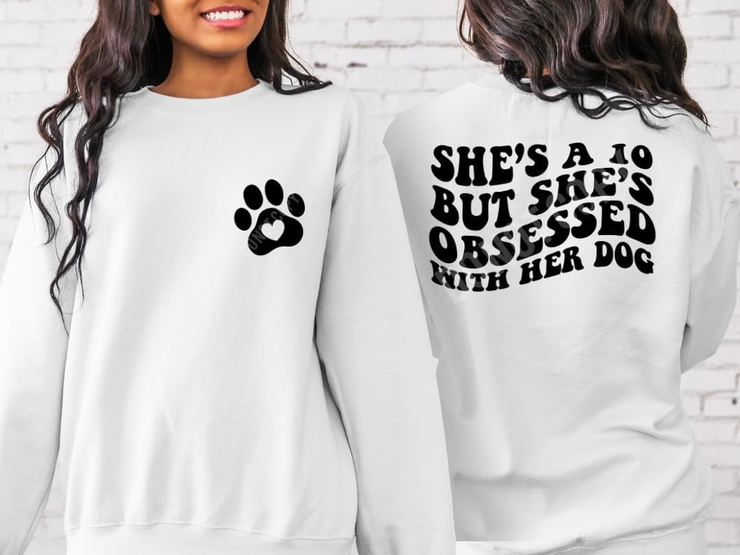 10 But Obsessed With Her Dog